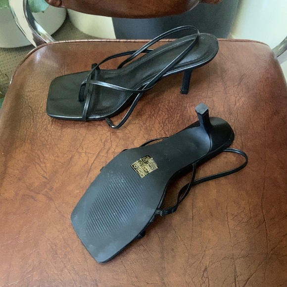 SHEIN heels - Picture 2 of 3